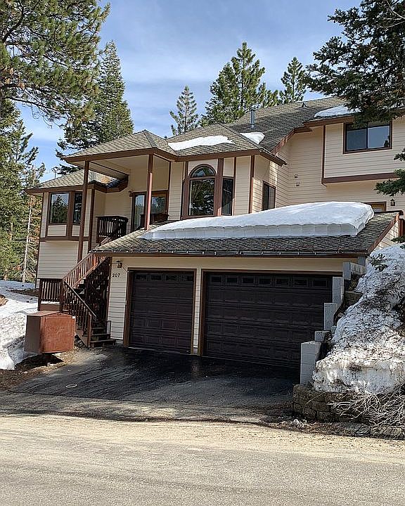 1st image of 207 Uplands Way