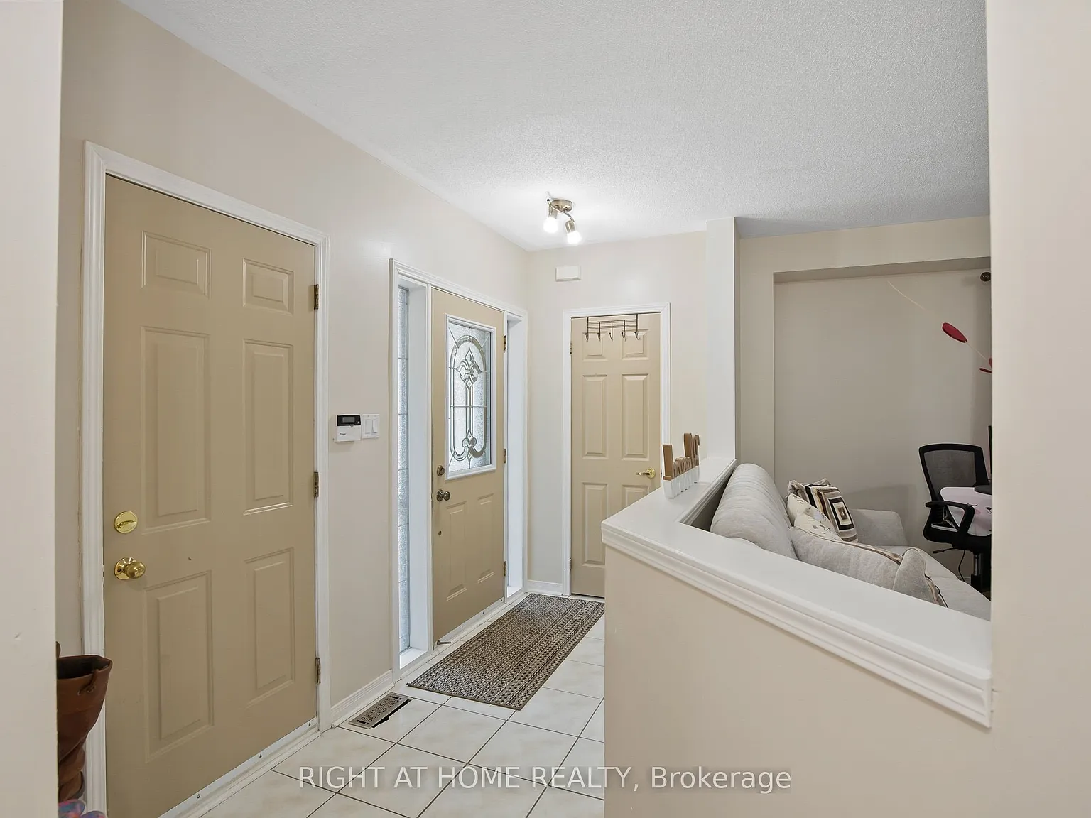 3 bed, $2,750 — Photo 2