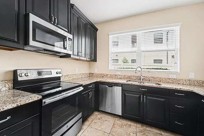 30340 Southwell Ln — Photo 10
