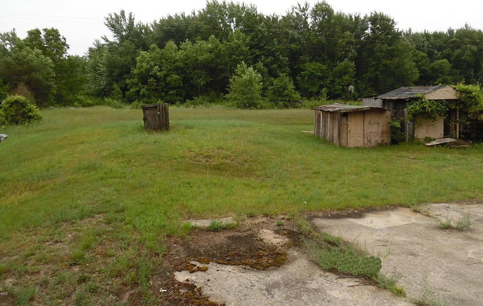 2nd image of 5374 116th Ave