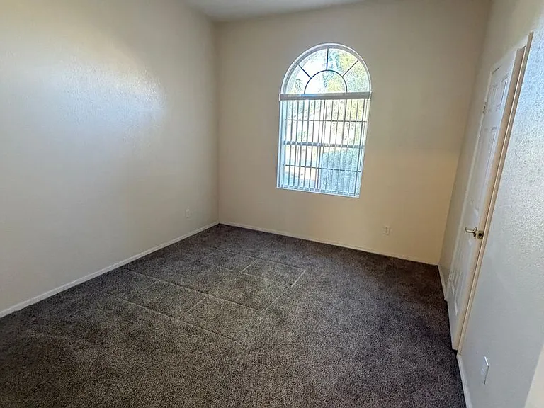 5408 Cove Point Dr — Photo 26