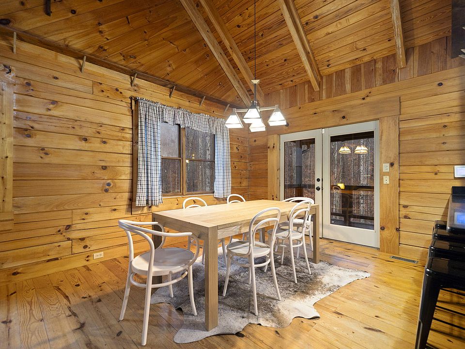 13th image of this home