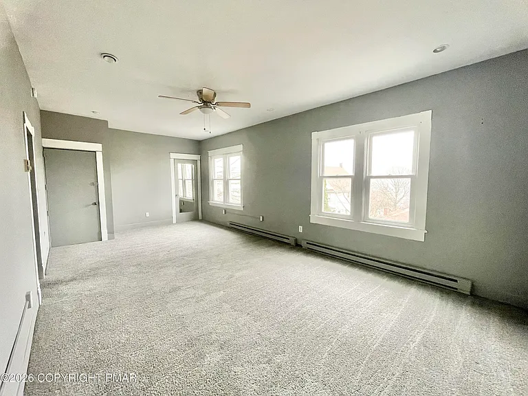 1028 N Webster Ave #2 — Photo 14