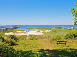 218 Center St, Mount Pleasant, SC 29464