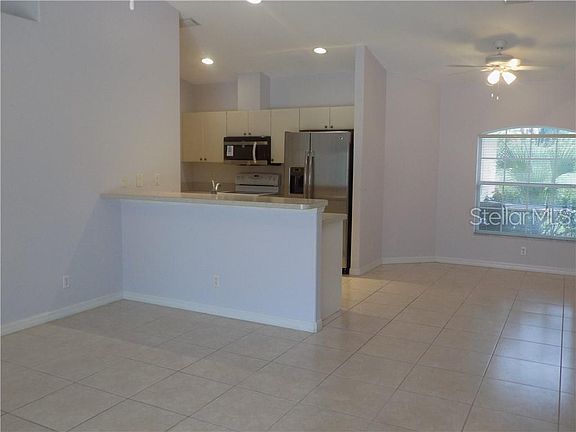3rd image of 1501 S Haberland Blvd