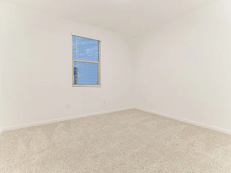 4576 W Hannah St — Photo 12
