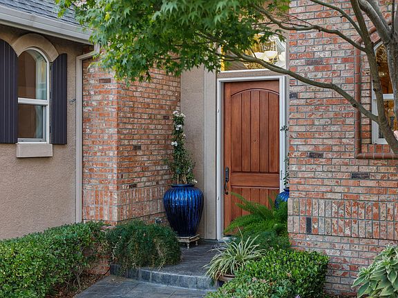 3rd image of 3582 Stone Ridge Pl