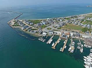 1159 Succotash Rd, Narragansett, RI 02879