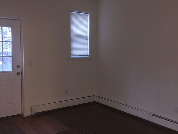 5th image of 180 N 16th St #1