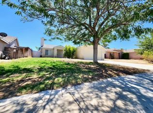 3749 Hatcher Pl, Rosamond, CA 93560
