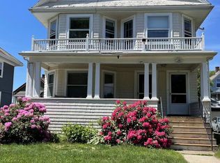 130 Manthorne Rd #130, West Roxbury, MA 02132