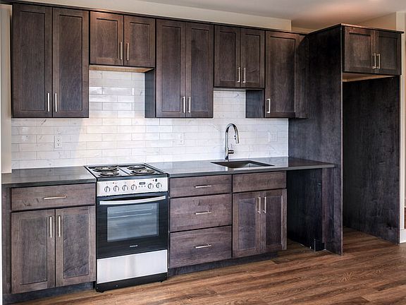4th image of 1292 Westminster St #308