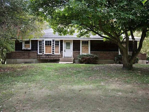 19608 S Pickering Rd, Belton, MO 64012