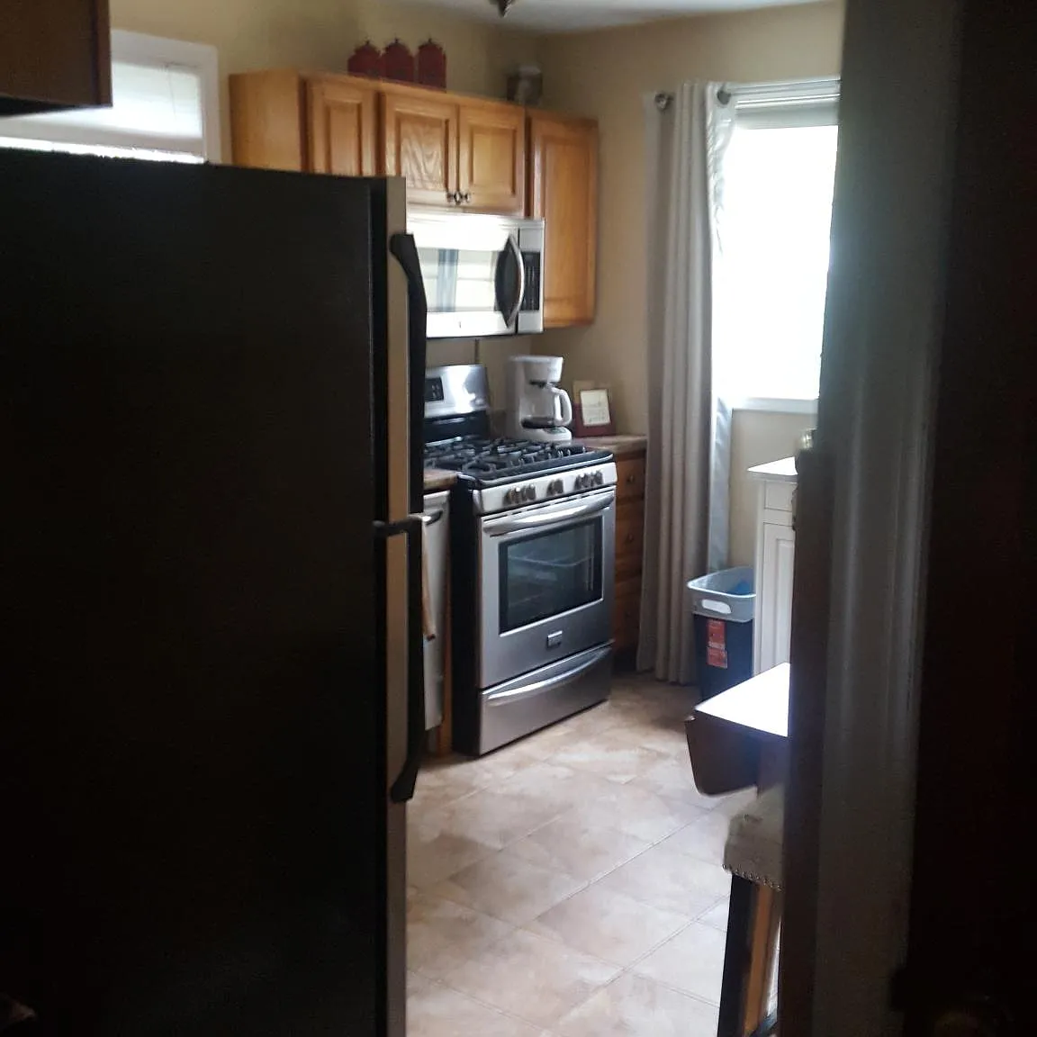 3 bed, 950 sqft, $1,390 — Photo 4