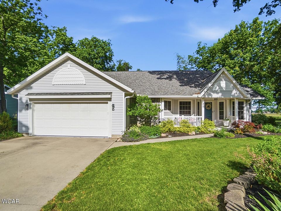 1st image of 2551 Debbie Dr