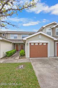 8550 ARGYLE BUSINESS Loop #405, Jacksonville, FL, 32244