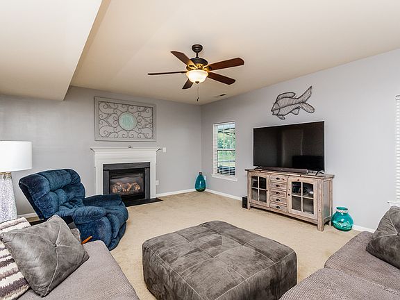 5th image of 10800 White Dogwood Dr