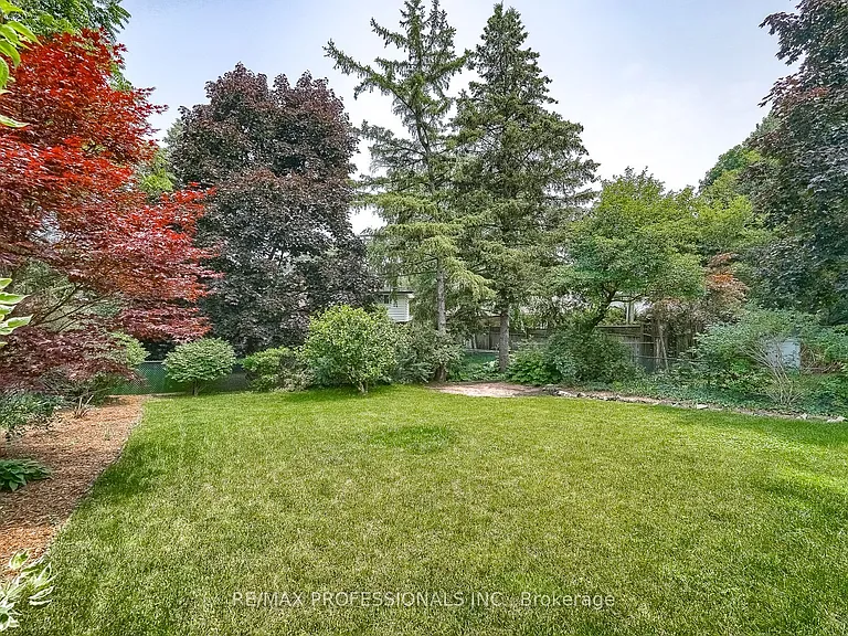 1481 Jefferson Rd — Photo 36
