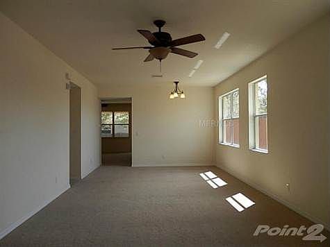 3rd image of 1066 Birchcrest Blvd