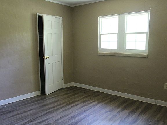 5th image of 80 Morningside Dr #A