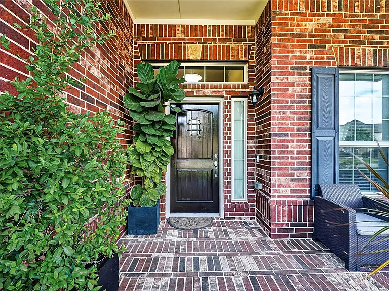 2624 Holbrook Springs Ln — Photo 4