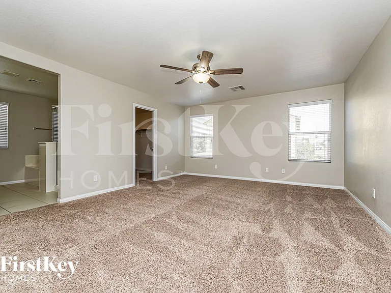 5605 Balsam St — Photo 8