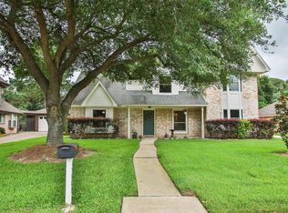 15803 Ridge Park Dr, Houston, TX 77095