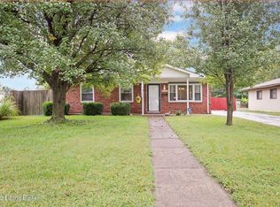 9907 Plaudit Way, Louisville, KY 40272