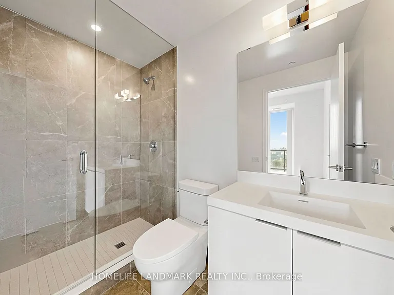 5858 Yonge St #LPH25 — Photo 13