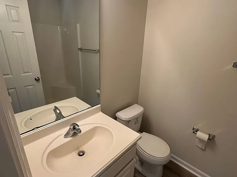 3475 Forestdale Dr #2B — Photo 16