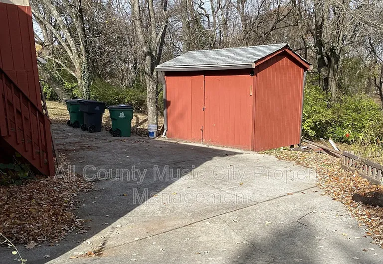 306 Paragon Mills Rd — Photo 10