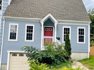 653 Tunxis Hill Rd, Fairfield, CT 06825