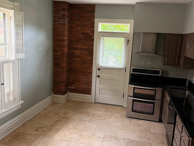 746 Neil Ave — Photo 12