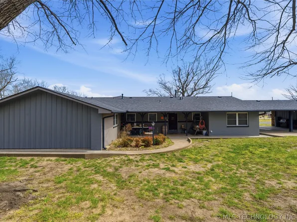 2006 Lynn Ave, Pawhuska, OK 74056