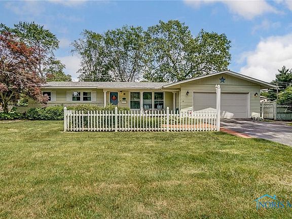 2nd image of 4828 Weldwood Ln