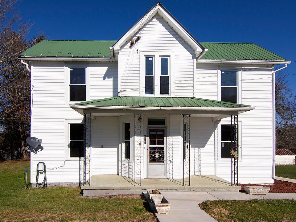 206 Market St, Frankford, WV 24938 Zillow