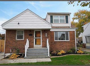 25 McNaughton Ave, Buffalo, NY 14225