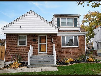 25 McNaughton Ave, Buffalo, NY, 14225
