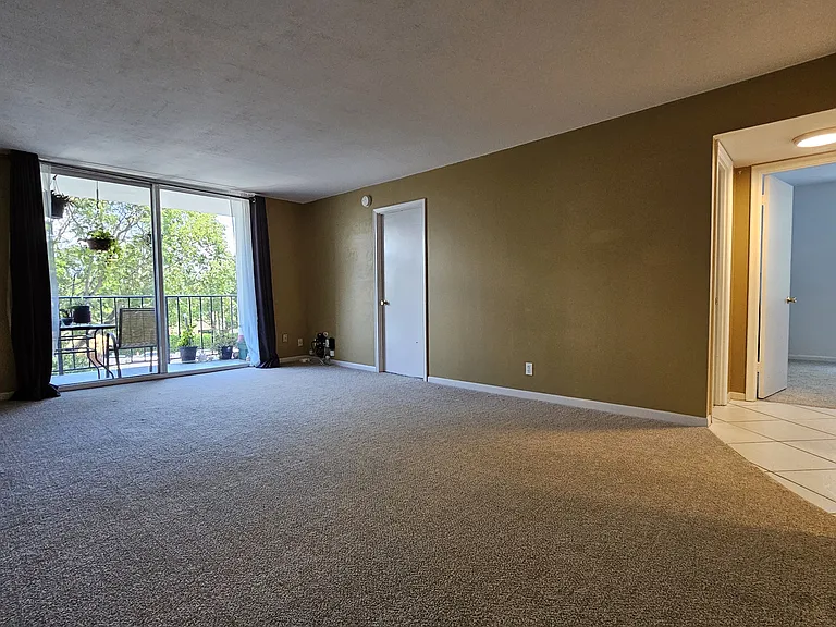 1800 N Andrews Ave #3F — Photo 10