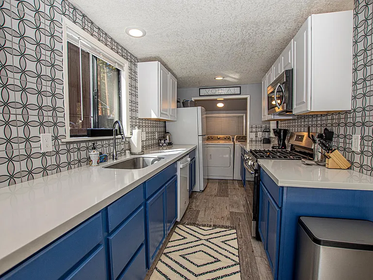 7054 W Lake Blvd — Photo 5