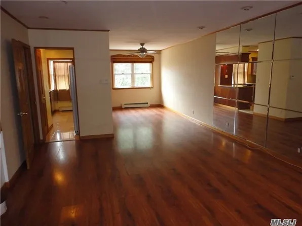 1206 117th St, Flushing, NY 11356