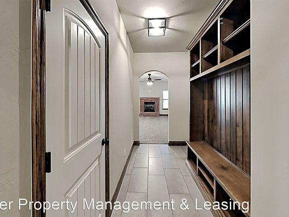 5th image of 14324 Covington Ave