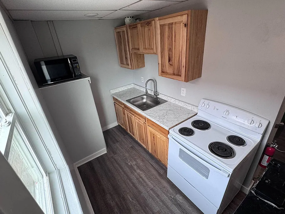28 North St #1