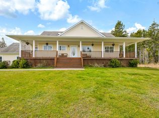 196 Scotsdale Dr, Musquodoboit Harbour, NS B0J2L0