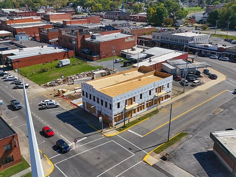 420 E E St #2 — Photo 3
