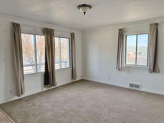 5th image of 513 Beech Ave