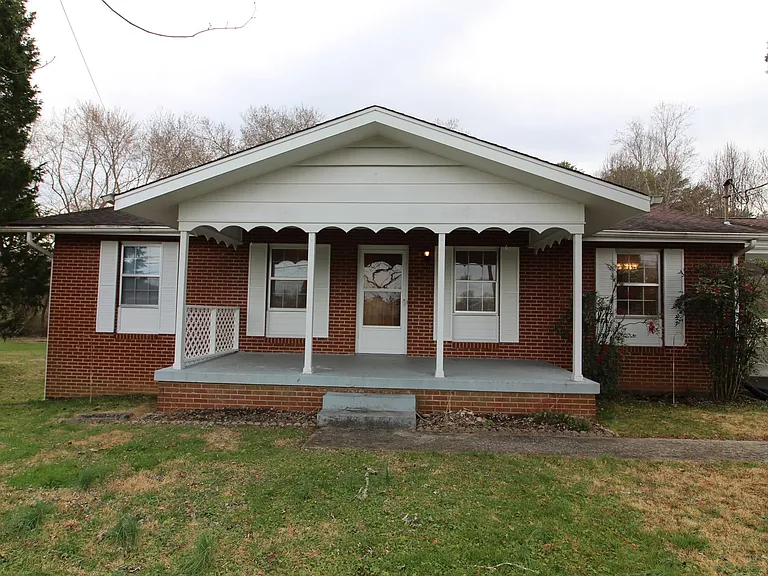 161 Louisiana Ave — Photo 2