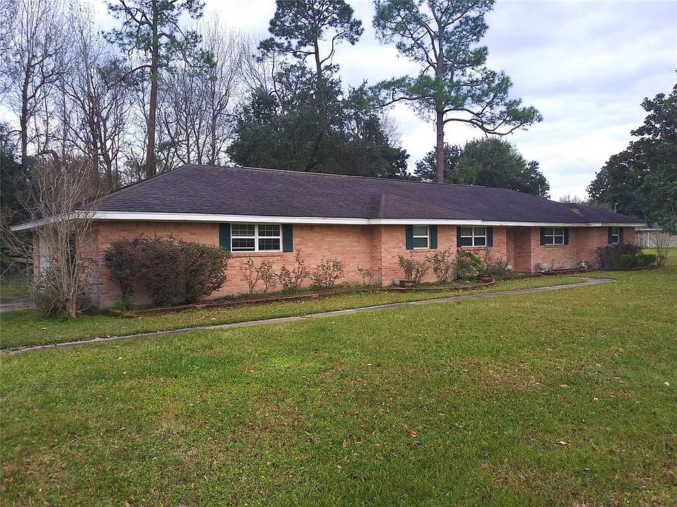 1st image of 200 Bayou Dr