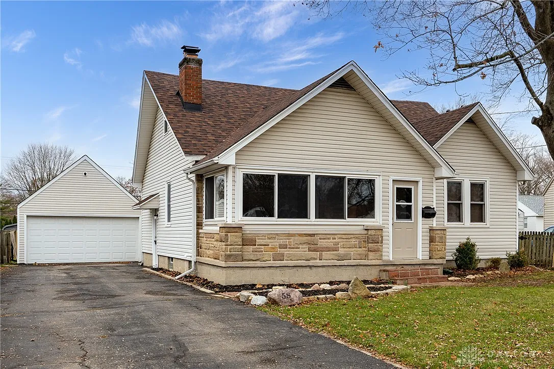 58 Oaklawn Ave photo 1