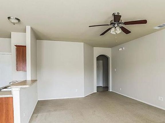 4th image of 7912 Big Oak Dr